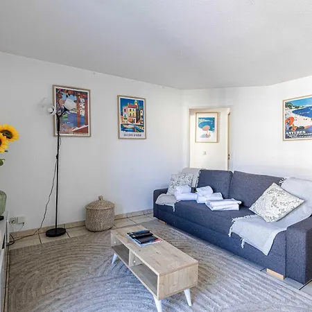 Апартаменты Bright One Bedroom With Parking And Terrace Канны